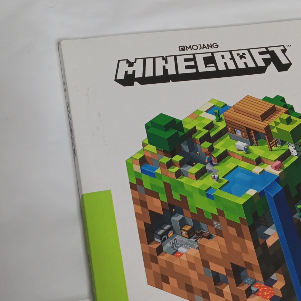 Mojang Officail Minecraft Guide Collection - Picture 11 of 11